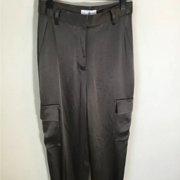 Aritzia Babaton Satin Refined High Waist Cargo Pants - Picture 3 of 7